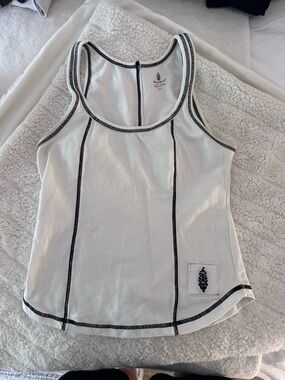 Free people new flow tank